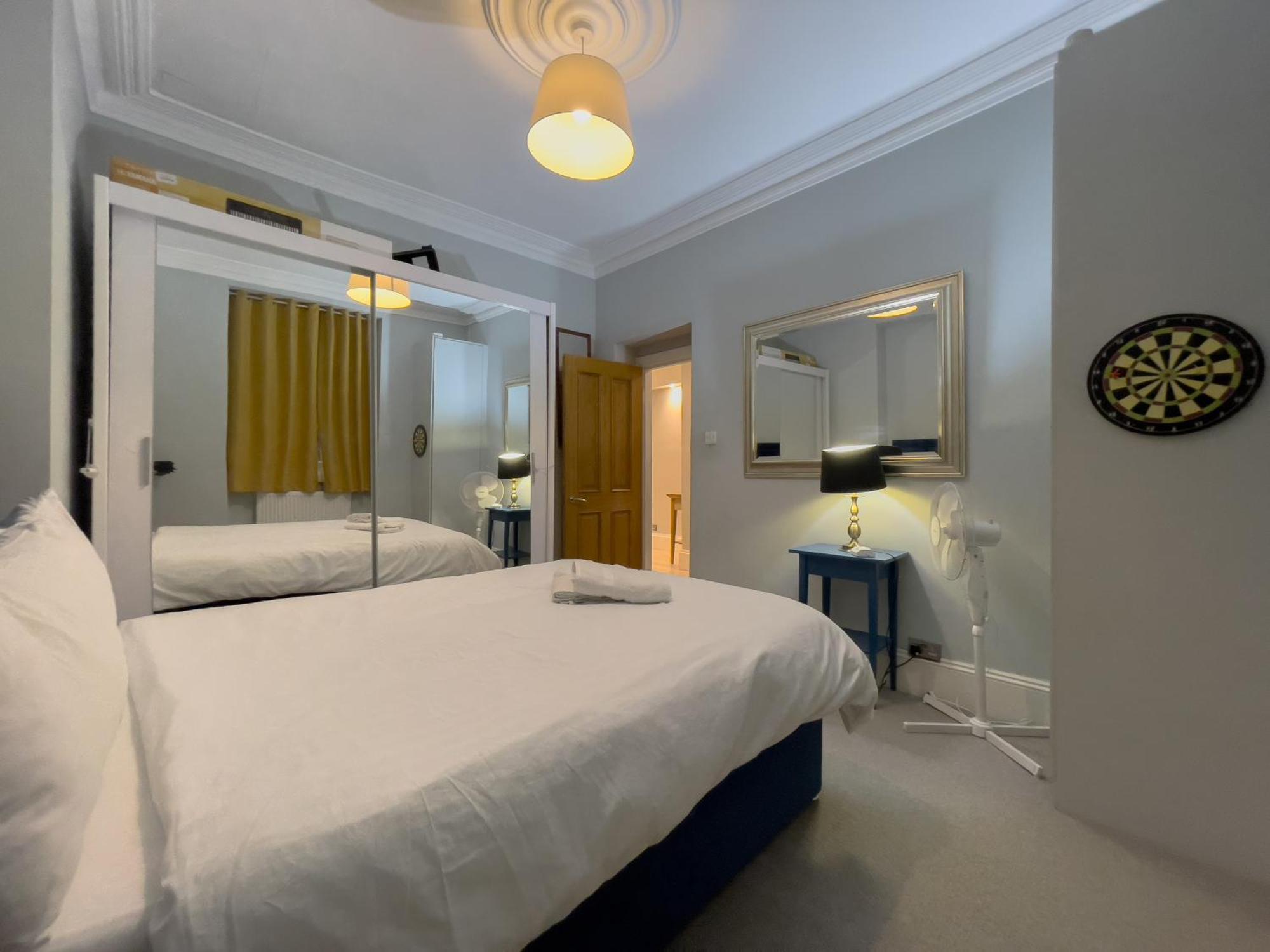 شقة Hyde Park Haven By Urban Retreats لندن المظهر الخارجي الصورة